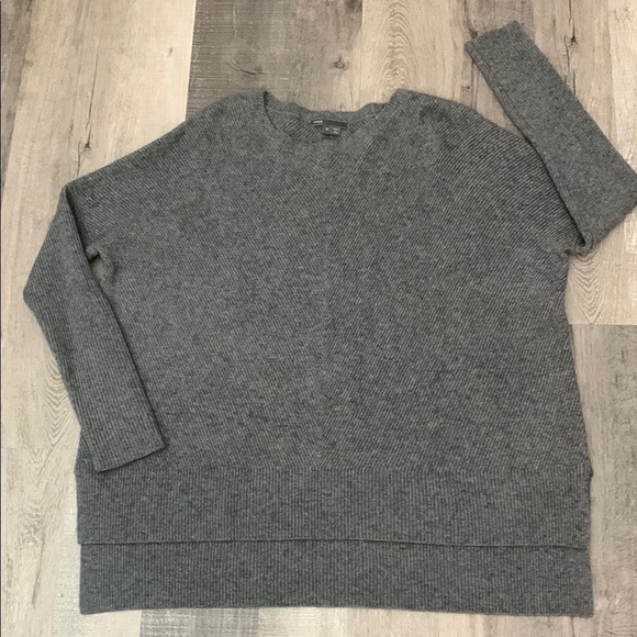 VINCE Gray Women's Sweater Yak & Wool blend sz Medium oversized